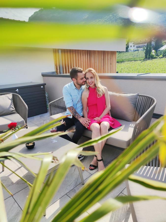 Highlight Apartments アッピアーノ・スッラ・ストラーダ・デル・ヴィーノ エクステリア 写真